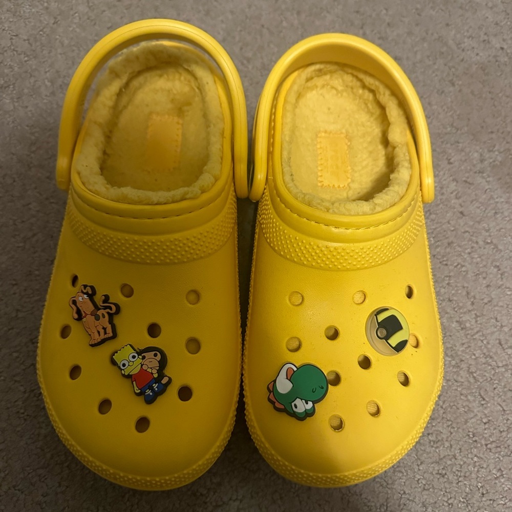 Yellow fuzzy crocs (charms not included) - Picture 1 of 4